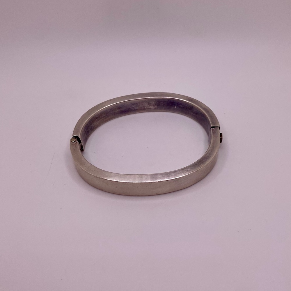 Sterling silver minimalistic cuff bracelet